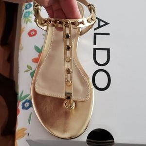 NWT Aldo sandal